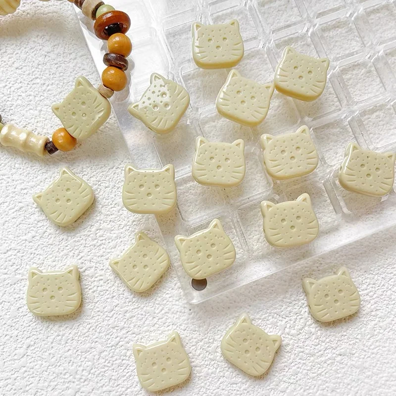 

Бесплатная доставка, 100 шт./лот, цветной принт, животные, мультяшные кошки, голова, акриловые бусины с прямыми отверстиями, ювелирные аксессуары «сделай сам»