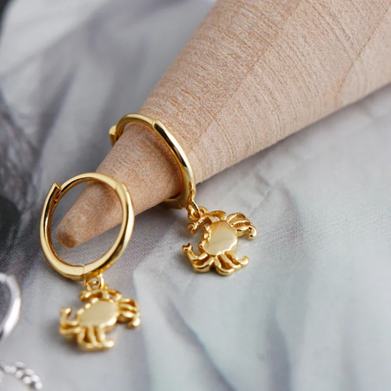 Gold Silver Color Small Animal Glossy Crab Dangle Drop Earring  for Women Charm Piercing Pendiente Jewelry