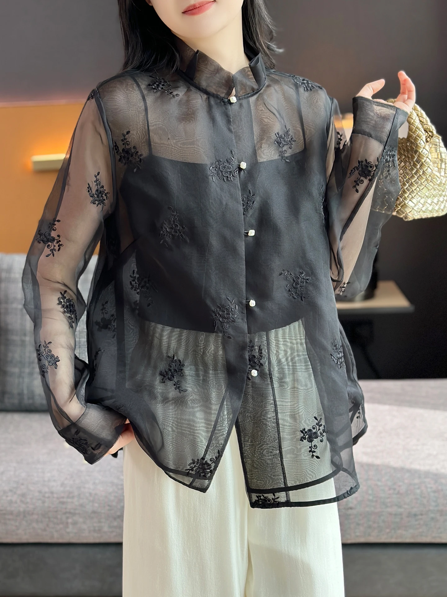 

ZuoZuoJia Double Layer Silk Chiffon Embroidered Shirt Lace Collar Stand up Collar Breathable Skin-Friendly Long Sleeve Women'...