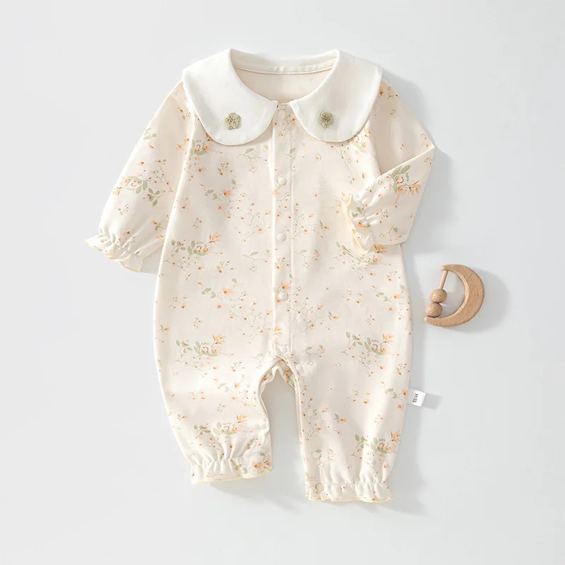 Frühlings-Herbst-Baby-Strampler aus weicher Baumwolle mit langen Ärmeln und Peter-Pan-Kragen, atmungsaktiver Blumen-Jumpsuit für Neugeborene von 0-18 Monaten. – Detail 16