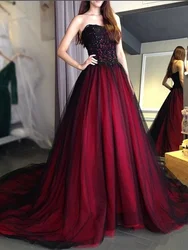 Gothic Wedding Dress Strapless Beading Applique Lace Up Back Black And Burgundy Bridal Gown Custom Made Robe de mariée