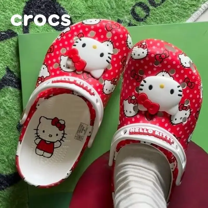 Sanrio Women Cute Slides Summer Outdoor Sandals Non Slip Cloud Kuromi Hole Shoes Fashion Design Hello Kitty Slippers