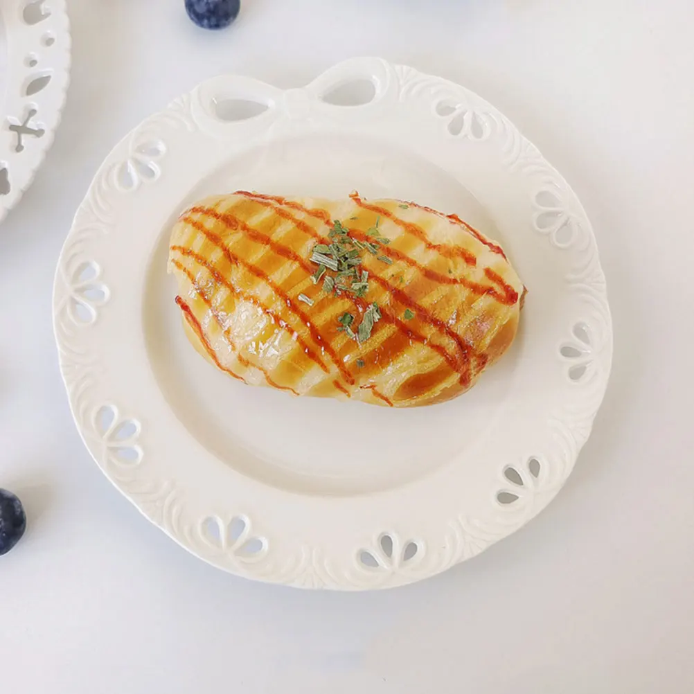 

Embossed Butterfly Bow Ceramic Plate Small Dessert Serving Dish Coffee Shop Reusable Microwave Safe Elegant Snack Presentation