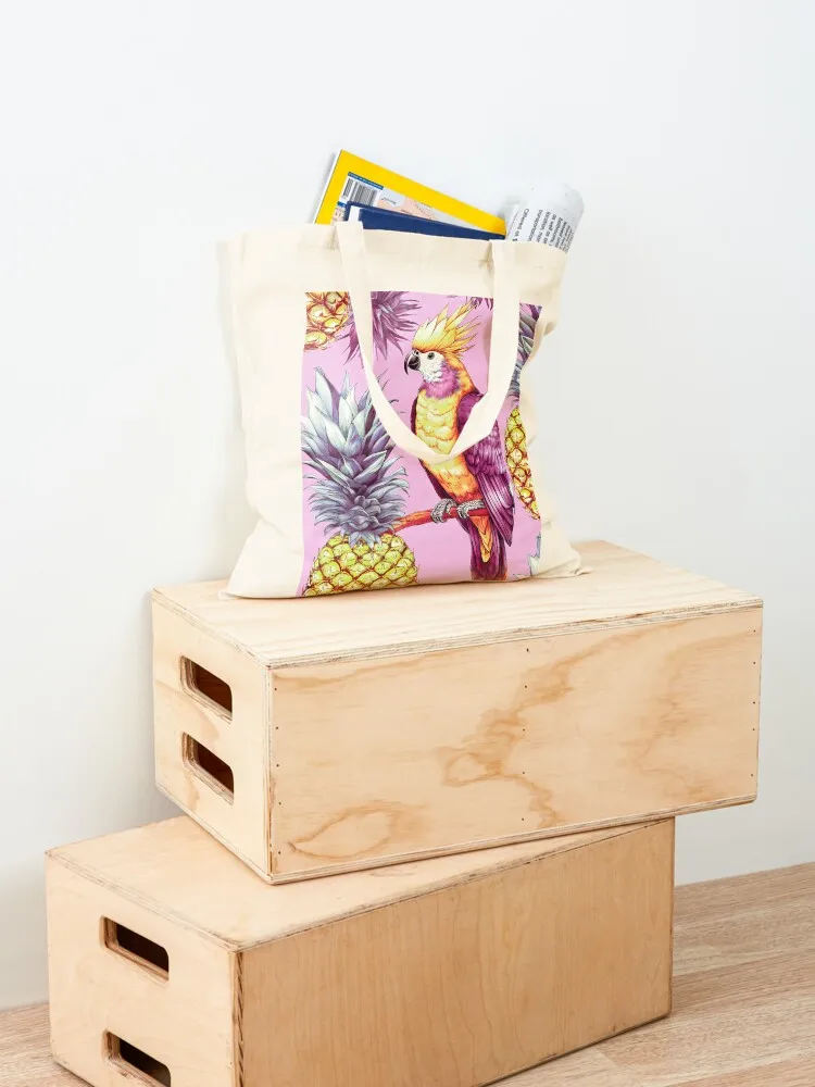 حقيبة يد نسائية من Pink Paradiso مخصصة للنساء