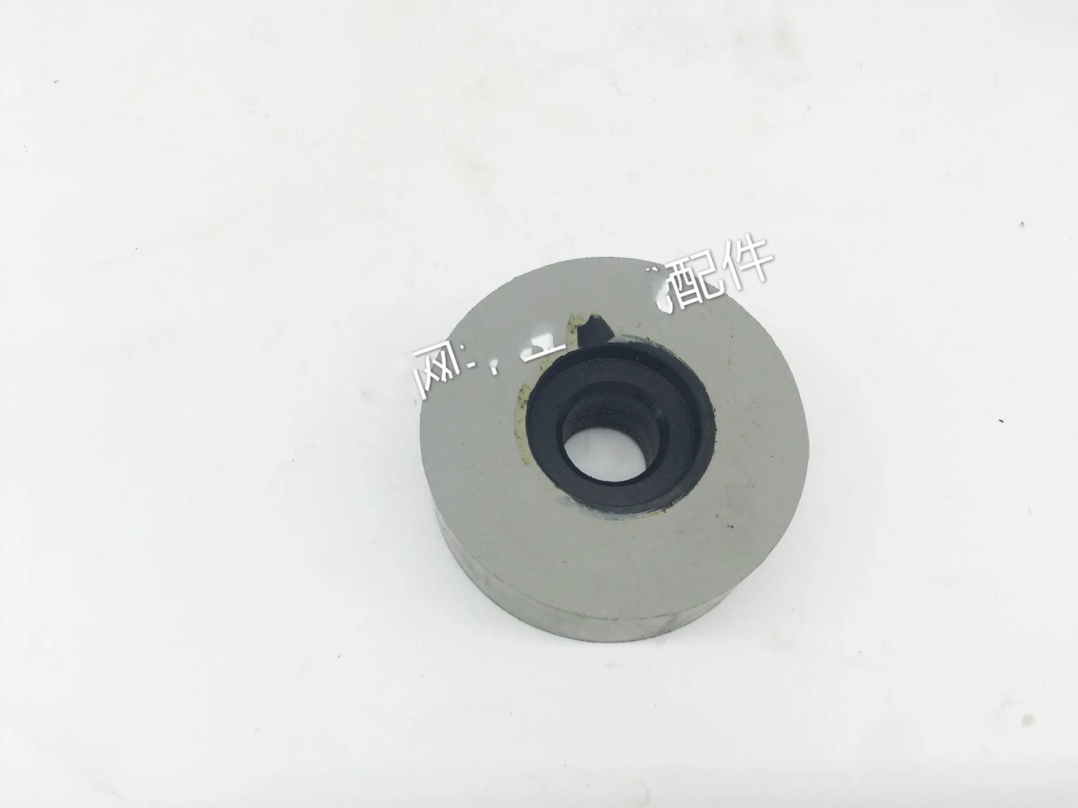 

Edge Banding Machine Conveying Pressure Wheel 70*18*25mm Pressure Wheel Woodworking Machinery Accessories