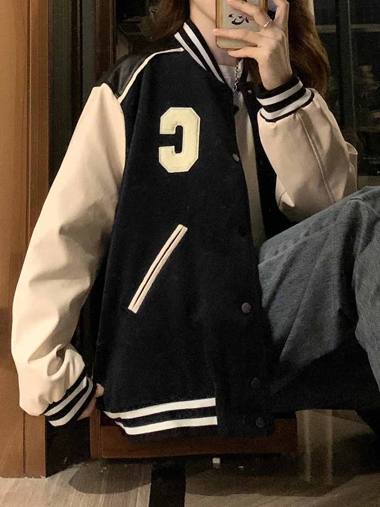 

Baseball Jackets Dark Blue Womens Spring City Urban Streetwears Metropolitan Fashion Trendy Casual Aesthetic Cool Popular Youth