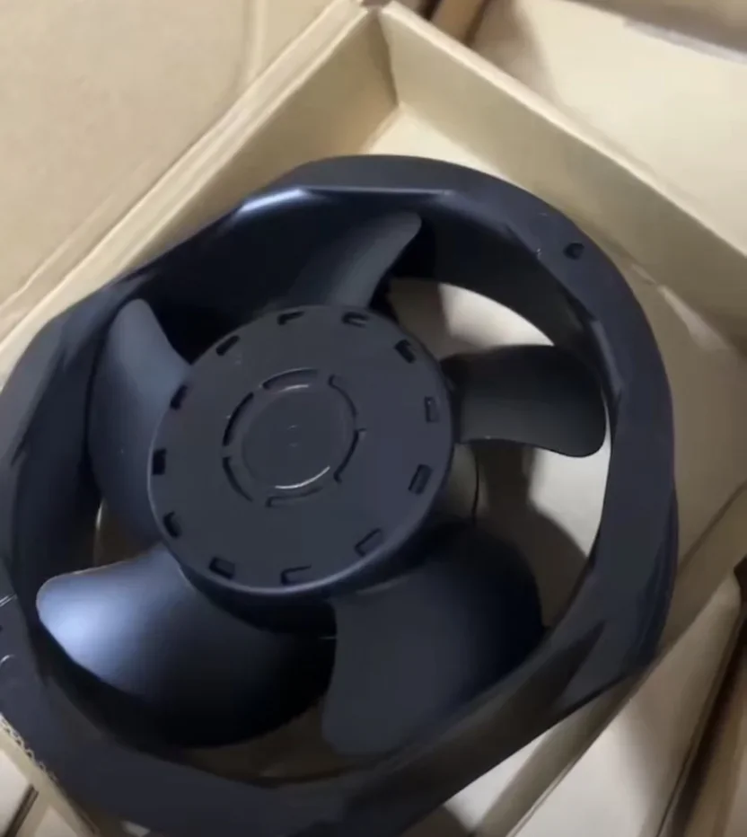 PELKO G1751Y24BALB1-5 DC 24V 2.34A 172x172x51mm 3-wire Server Coling Fan