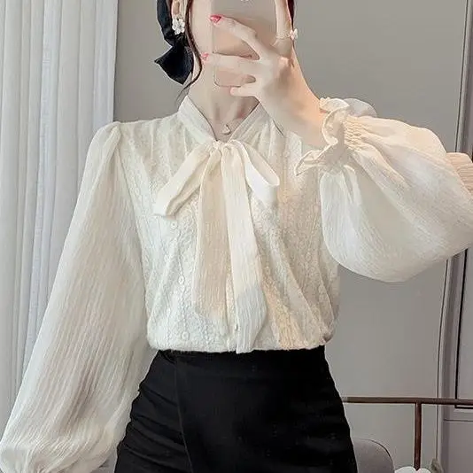 Apricot Temperament Fashionable Chiffon Shirt Women\'s Bow Shirt Spliced Flared Sleeves Loose Fitting Upper Garment