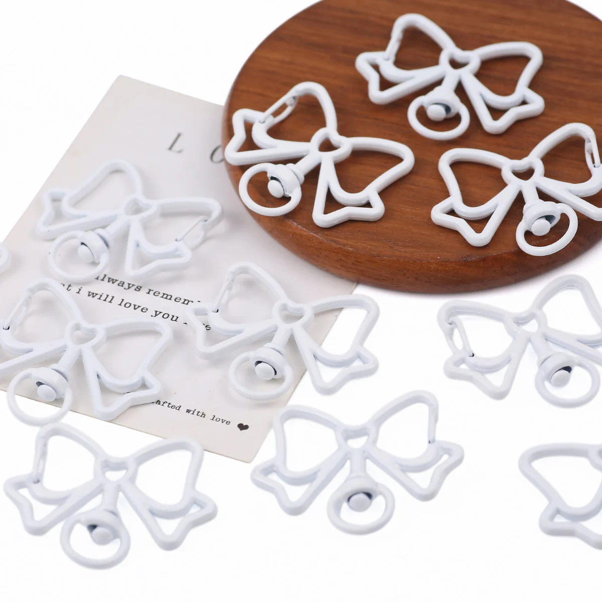 

Застежка-карабин из цинкового сплава 40 мм, белая, ручной работы, для изготовления украшений, сумок, кошельков, брелоков, соединительных элементов