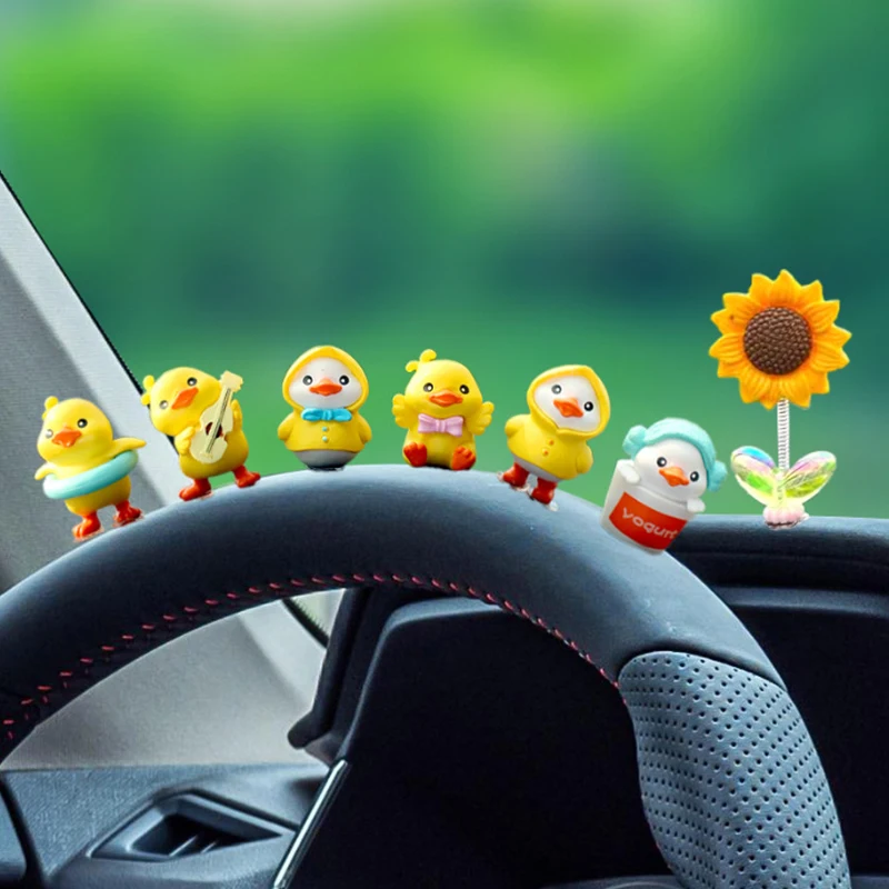 1Set Cartoon Resin Little Yellow Duck Model Car Center Console Decor Cute Car Ornaments Auto Interior Dashboard Accessories