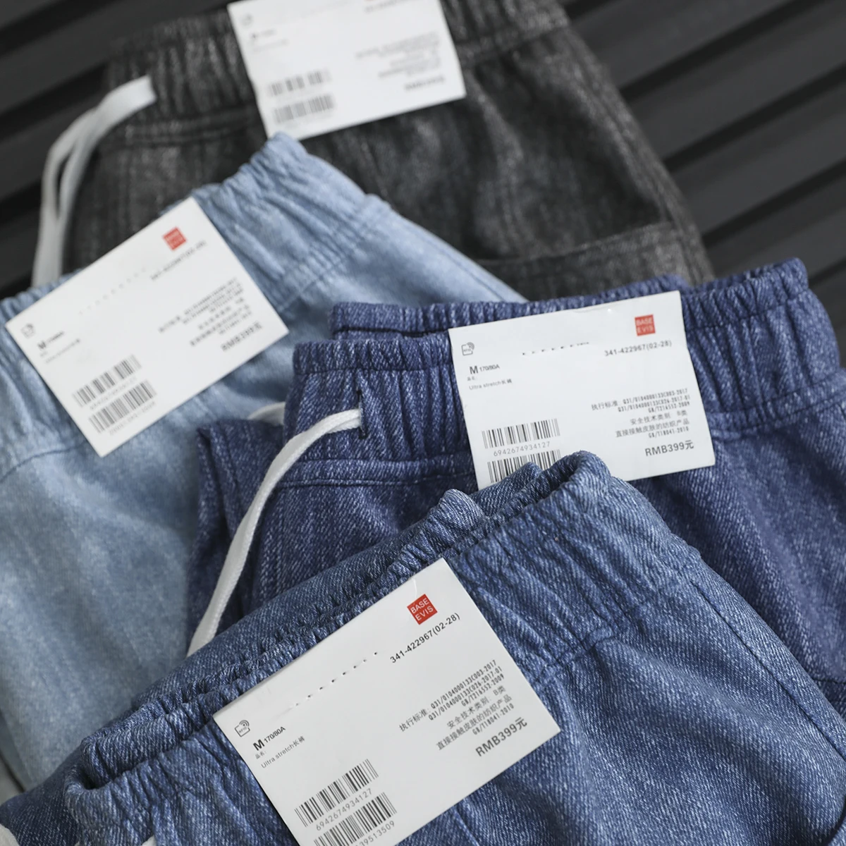 

Retro Spotted Denim Fabric Soft And Smooth Men's Elastic Waist Straight Leg Jeans Faionable Urban Sle Casual Cotton Blend