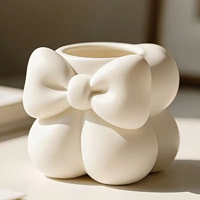 3D Stylish Desk Storage Bucket Multifunctional Makeup Brush Organizer Pen Holder For Eyebrow Brush