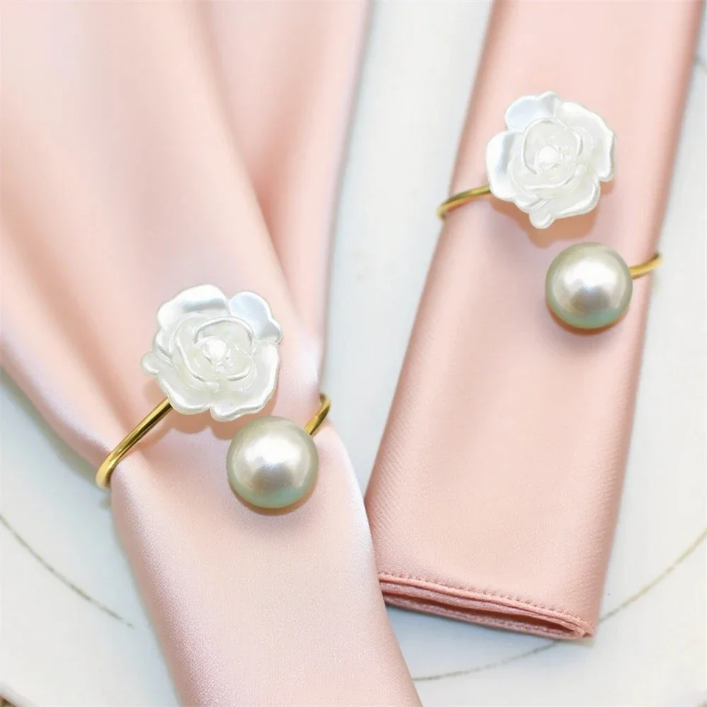 

12pcs Valentine's Day Wedding Napkin Buckle Rose Round Pearl Metal Napkin Buckle Suitable for Restaurant Home Table Decoration