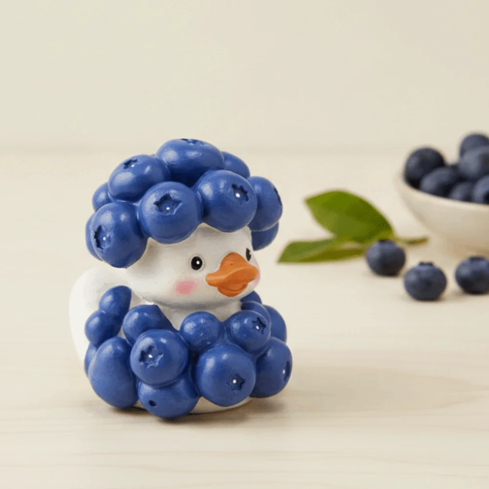 Creative Fruit Duck Figurine Cartoon Funny Blueberry Duck Sculpture Hand Painted Decorative Mini Pumpkin Duck Ornament