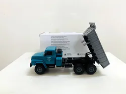 Kraz-die-Castモデルdumpトラックウッドクワッドプロジェクター、1:43スケール、ボックスで新しい