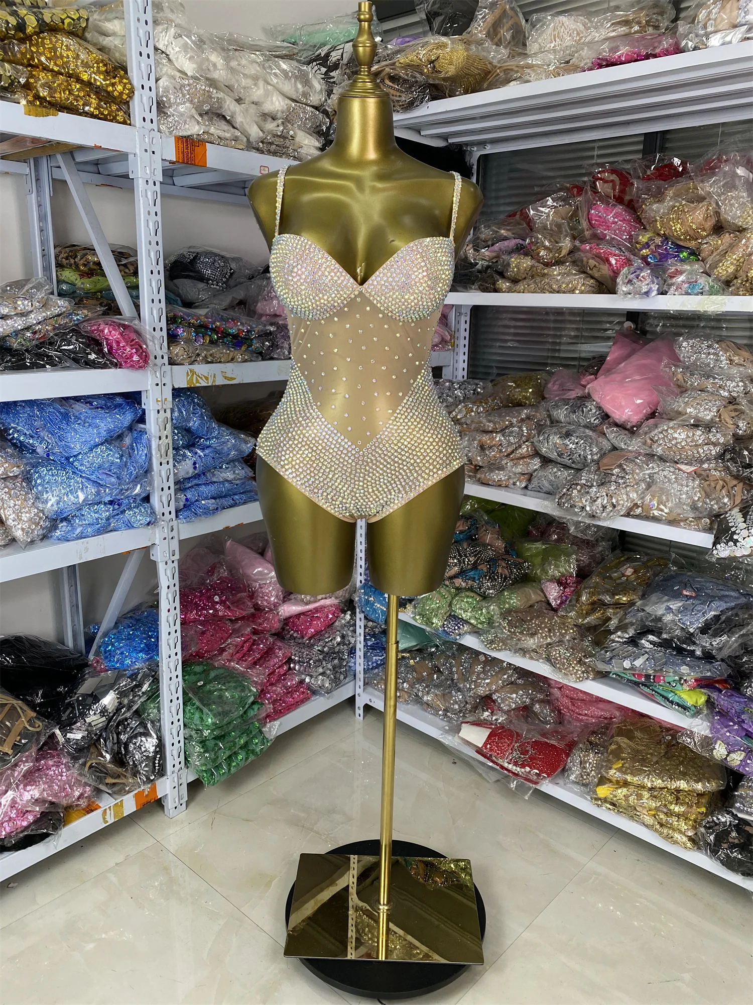 

Оптовая продажа, женские блестящие стразы и блестки, эластичное боди для ночного клуба, костюмы для выступлений, блестящий вечерний клубный купальник