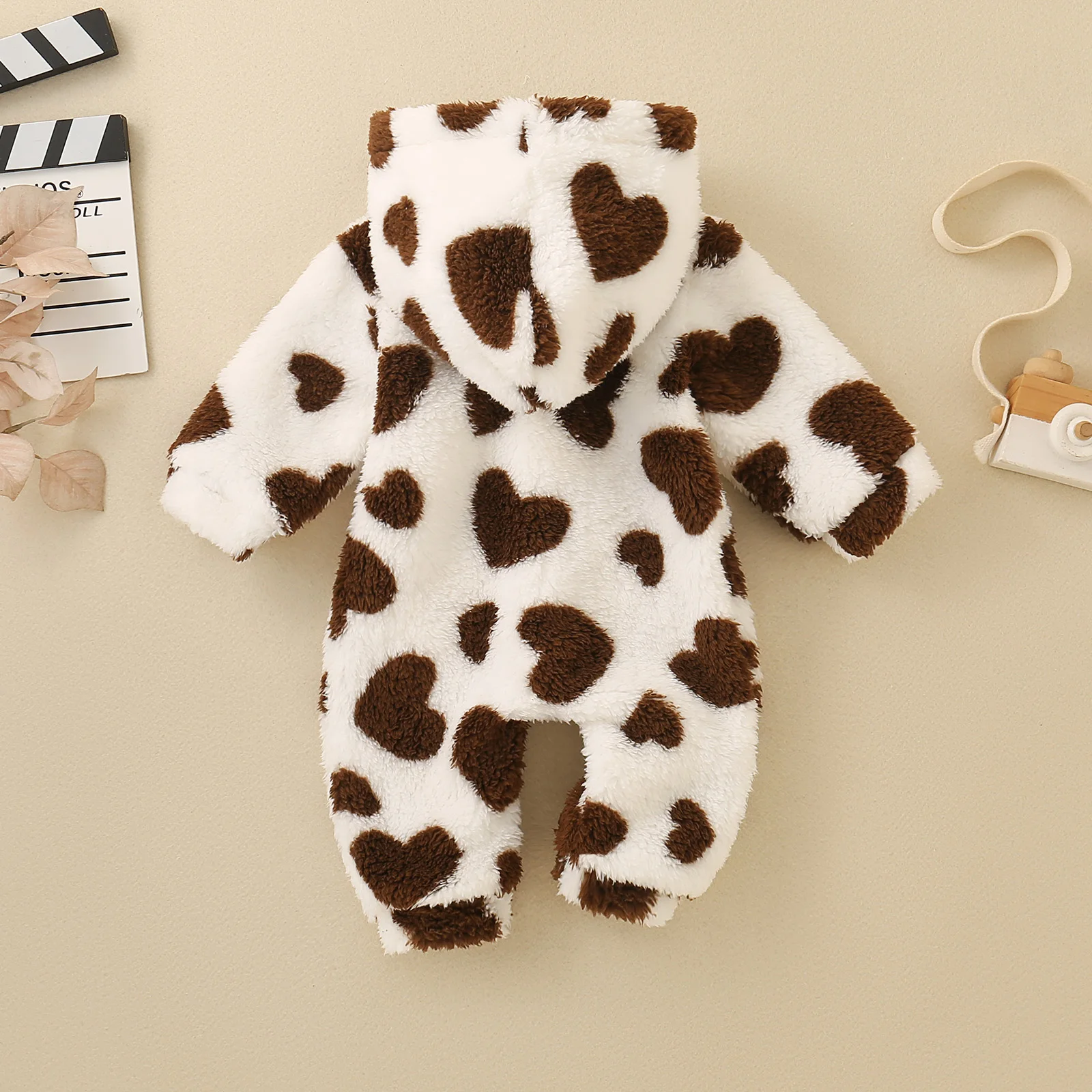 신생아 갈색 하트 프린트 플리스 후드 점프수트 유아용  - Baby Clothing Products 리뷰 및 가격