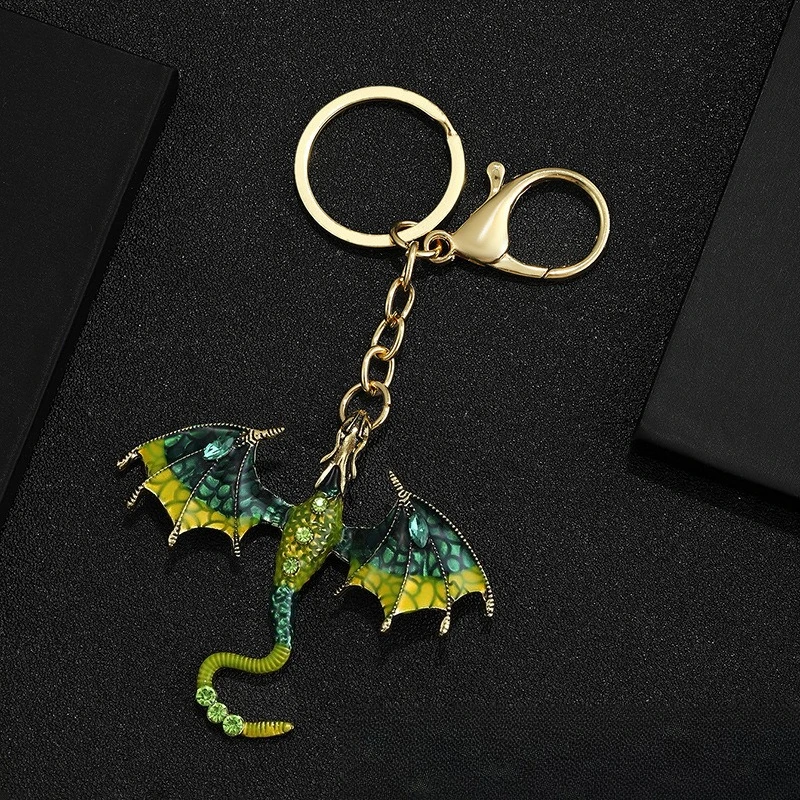 Ретро масляная капля мультфильм летающий дракон форма кулон тяжелая промышленность хип-хоп бриллиант мультфильм пара брелок аксессуары