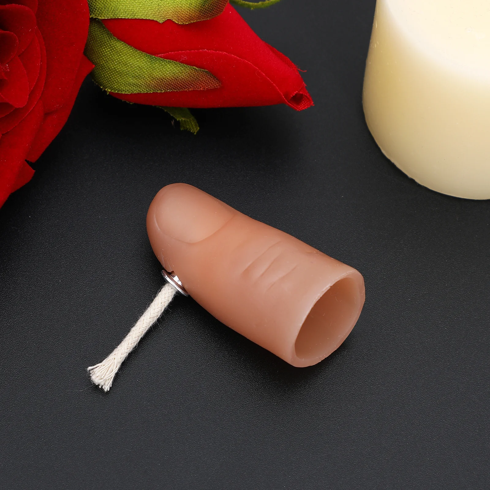 

Trick Fire Prop Finger Burn Device for Flame Transfer Unique Party Gag Gift Visual Effect Performance Accessory