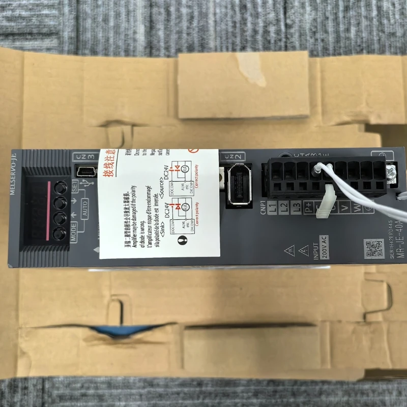 MR-JE-40A Servo Drive NEW In Box In Stock MRJE40A Warranty 1 Year