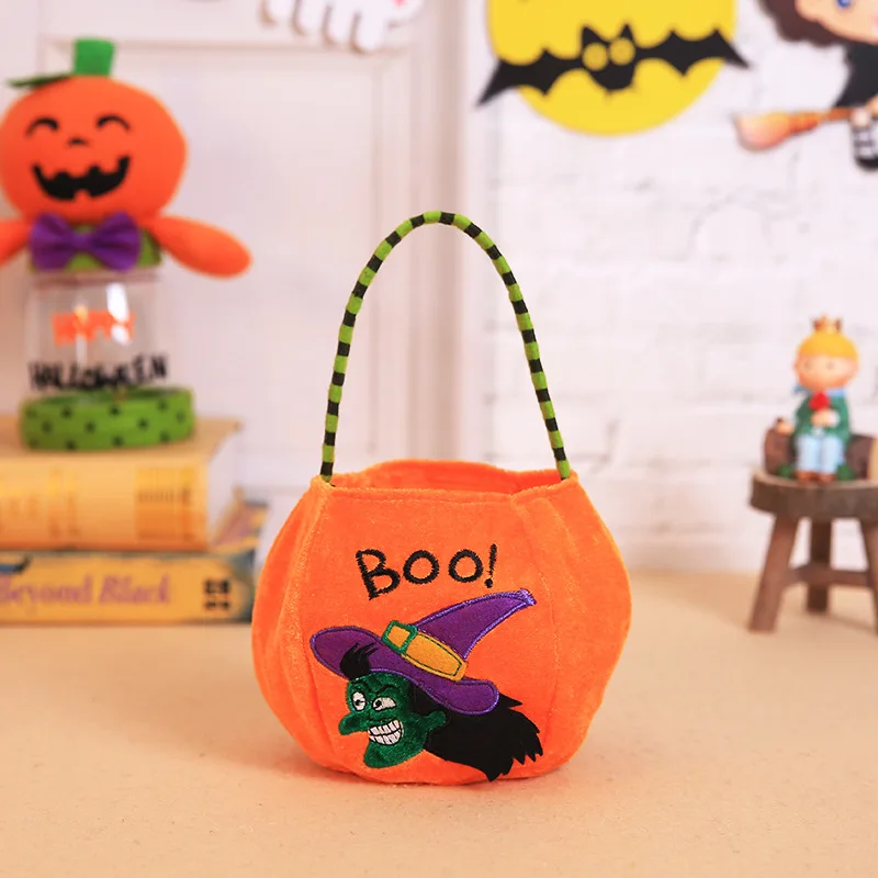 

Halloween Candy Bag Decoration Children's Hand-held Pumpkin Bag Halloween Gift for Friends M