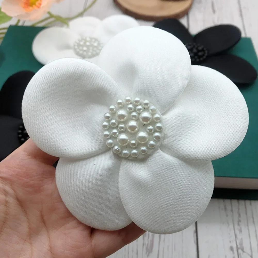 3D Beaded Applique Simplicity Flower Shape Cloth Stickers Detachable Imitation Pearl DIY Beading Flower Clothing Accessories