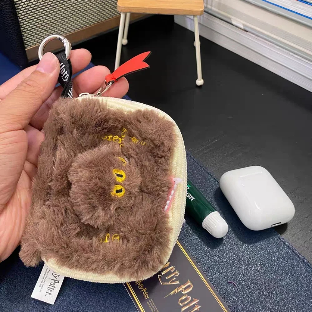 정품 해리포터 몬스터 북 플러시 지갑 귀여운 학생 백팩 장식 액세서리 동전 버스카드 수납 가방
