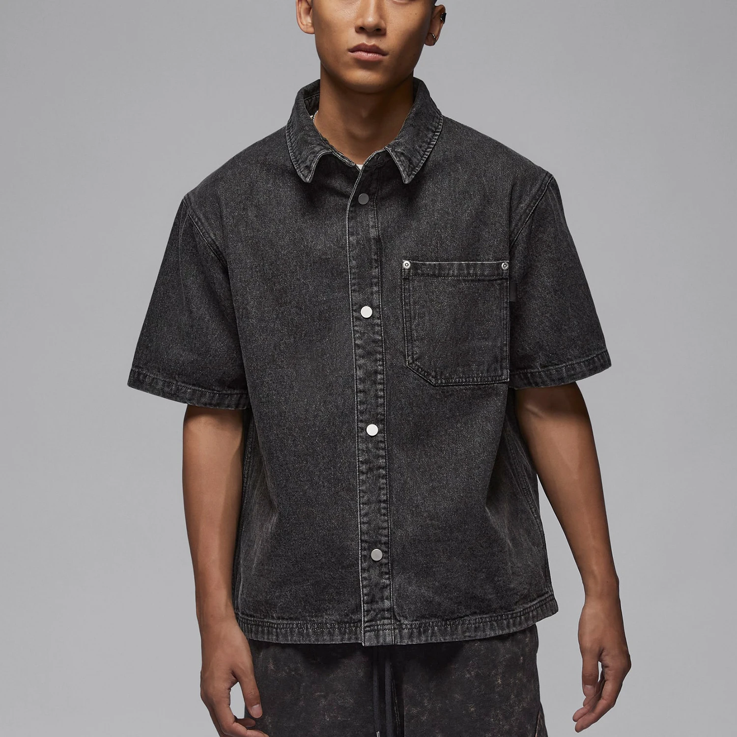 

Nike Official Authentic JORDAN Мужская повседневная свободная джинсовая спортивная одежда с коротким рукавом FZ2132-010