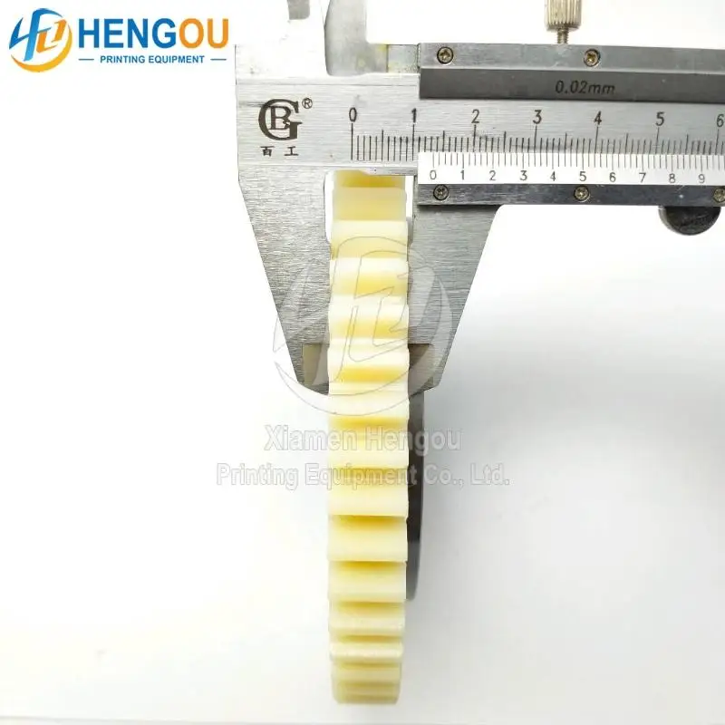 قطع غيار ماكينات الطباعة Gear KBA 132x55x13x17mm 51 سنًا