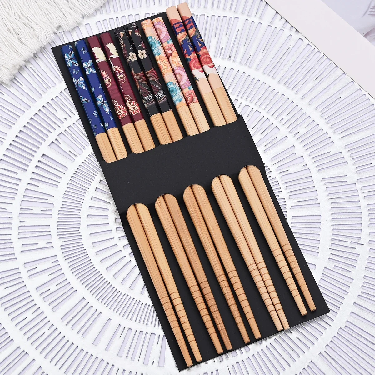Reusable Bamboo Chopsticks 5‑Pair Set Japanese‑Style Floral Pattern Non‑Slip Chopsticks for Sushi, Dinner Party&Gift