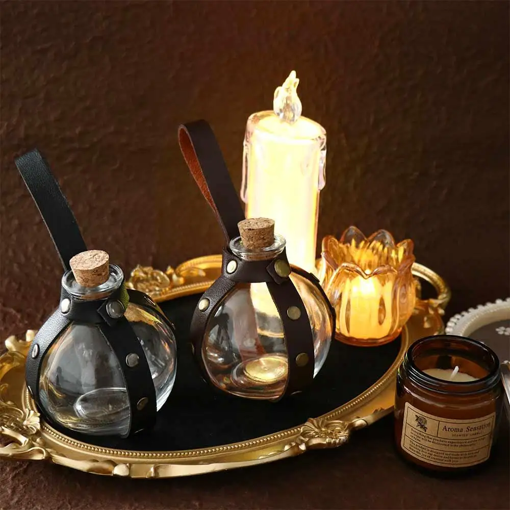 フェイクレザーラウンドフラスコポーションボトル魔法のウィザードガラスホルスターベルトバッグ魔法のポーションガラスボトル中世のファッション