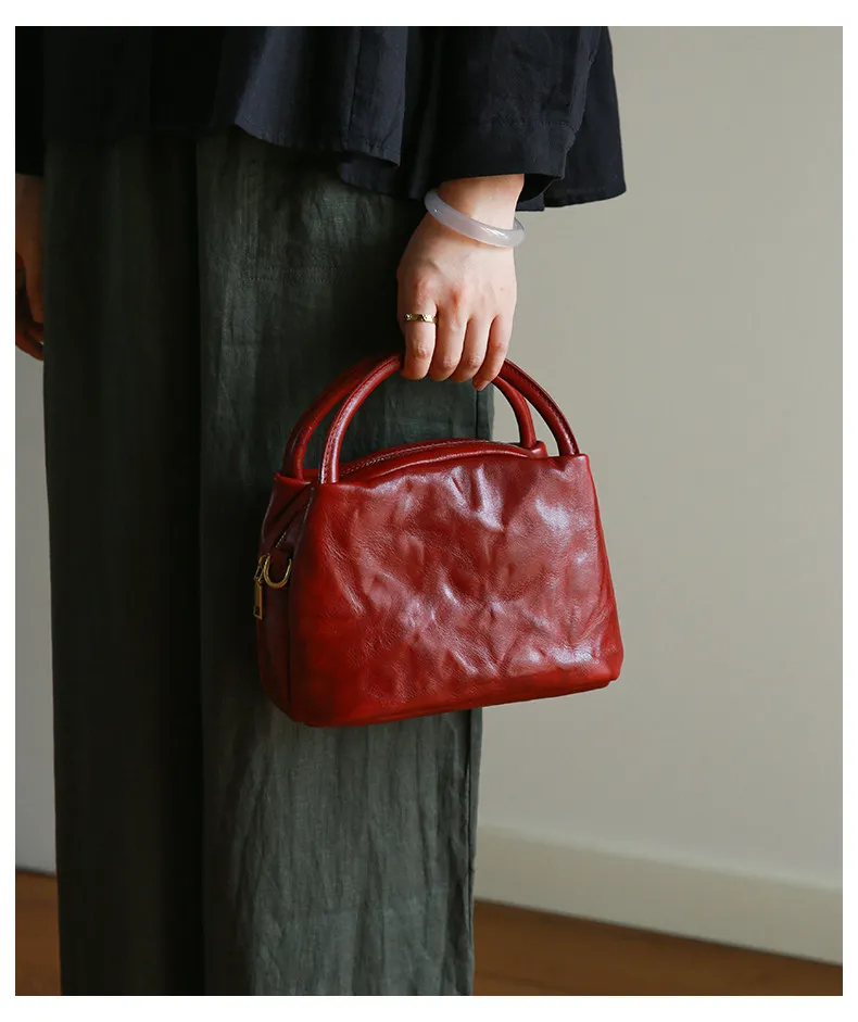 PNDME Vintage handgefertigte Damen-Handtasche aus erstklassigem Rindsleder, modische Designer-Luxus-Umhängetasche aus echtem Leder für Frauen. – Detail 14