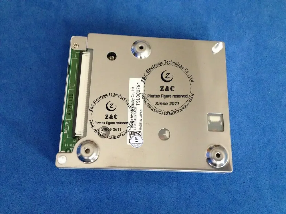 

LT035AB2TA00 LT035CA23000 TX09D14VM3CAA Brand New Original 3.5 inch LCD Display for Car GPS Dashboard