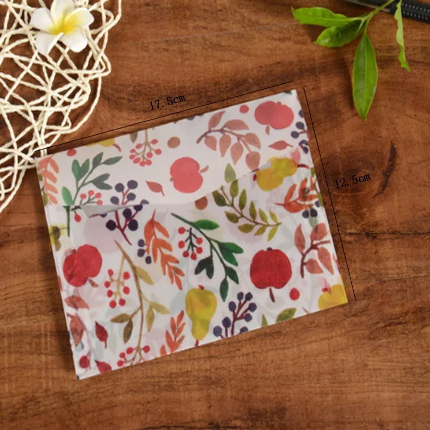 

Luminous Layers 12.5x17.5cm Semi-Opaque Sulfuric Acid Paper Envelopes 10pcs/lot Boasting Exquisite Colorful Prints