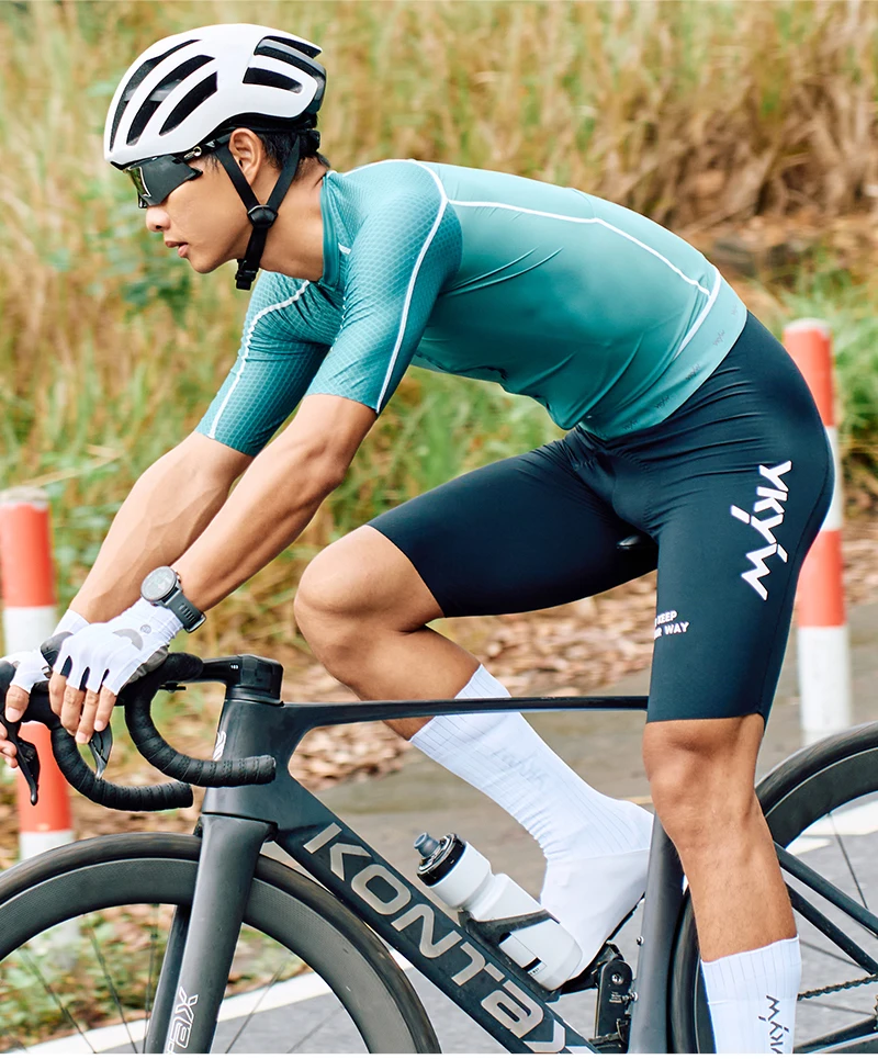 YKYWBIKE 2026 Herren Sommer-Radtrikot 3D-Schnitt Anti-Schweiß Leichtgewicht Schnelltrocknend Rennrad-Trikot Atmungsaktiv Rutschfest – Detail 12