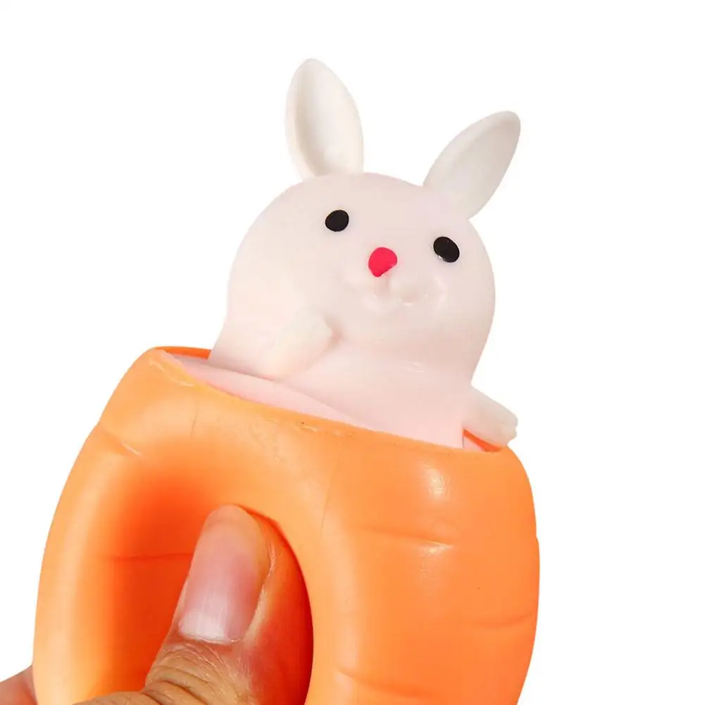 Aleatório 1 pçs mole cenoura coelho squeeze brinquedos telescópicos crianças rabanete coelho copo pitada música brinquedo criativo alívio do estresse presente