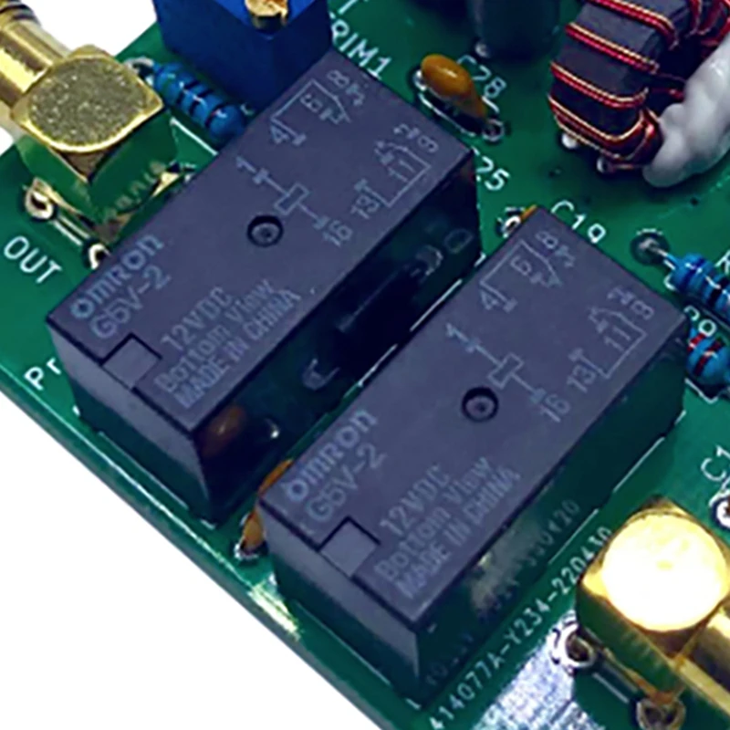 Preamplifier IP สูงเสียงรบกวนต่ำเสาอากาศ Rx เครื่องขยายเสียงขนาดกลางและระยะสั้น