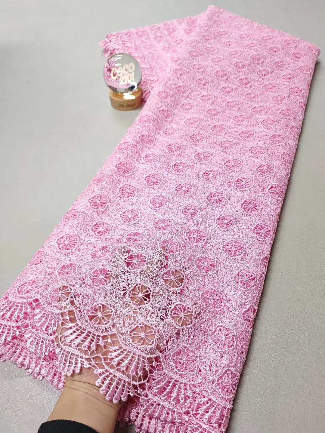 

2025 новейшее высокое качество в африканском нигерийском стиле с тюлем, гипюровая кружевная ткань, платья с вышивкой, блестки, хлопок, 5 ярдов, XL158