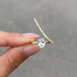 Huitan Chic Designed Oval Cubic Zirconia Wedding Rings for Women Gold Color/Silver Color New Rings Statement Party Jewelry