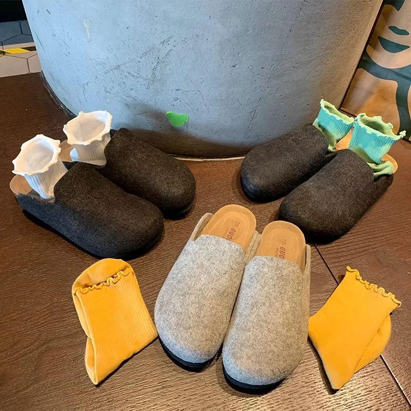 

Outdoor Cork Slippers for Women And Men Flat Sandals Slides Comfortable T-Strap Flat Heel EVA Sole Warm Wool Upper