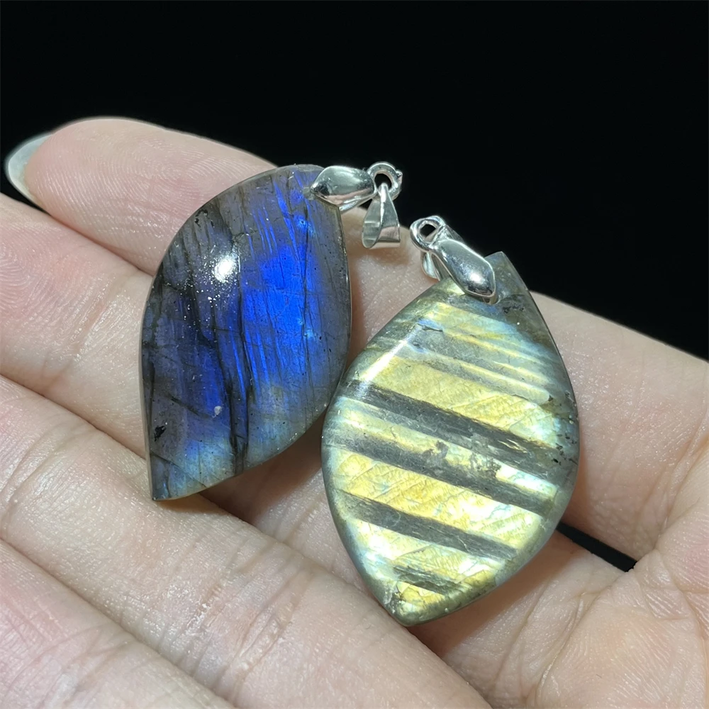 Natural Labradorite Pendant Necklaces Men Women Energy Quartz Necklaces Stones Ornament Moonstone Home Decoration