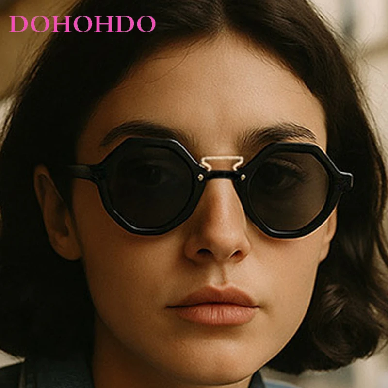 

2025 Vintage Personality Irregular Small Square Frame Women's Sunglasses Steampunk Men Sunglass Driving Traveling Eyewear UV400