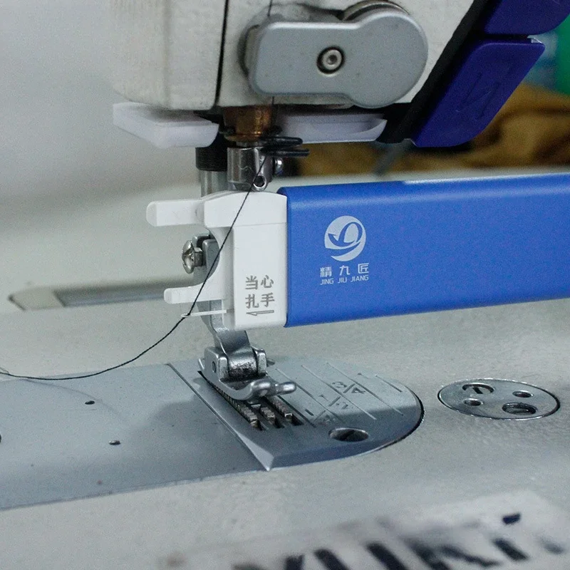 

Sewing Machine Threader Magnetic Needle Inserter Quick-Looping Device Sewing Machine Loop Needle Threaders Sewings Accessories