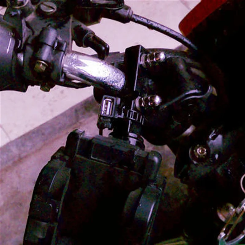 【تصميم أنيق】2X منفذ USB مقاوم للماء جهاز تسجيل فيديو رقمي للسيارات صندوق طاقة حصري للدراجات النارية هاتف ذكي كابل GPS طقم السيارة 12 فولت -24 فولت T