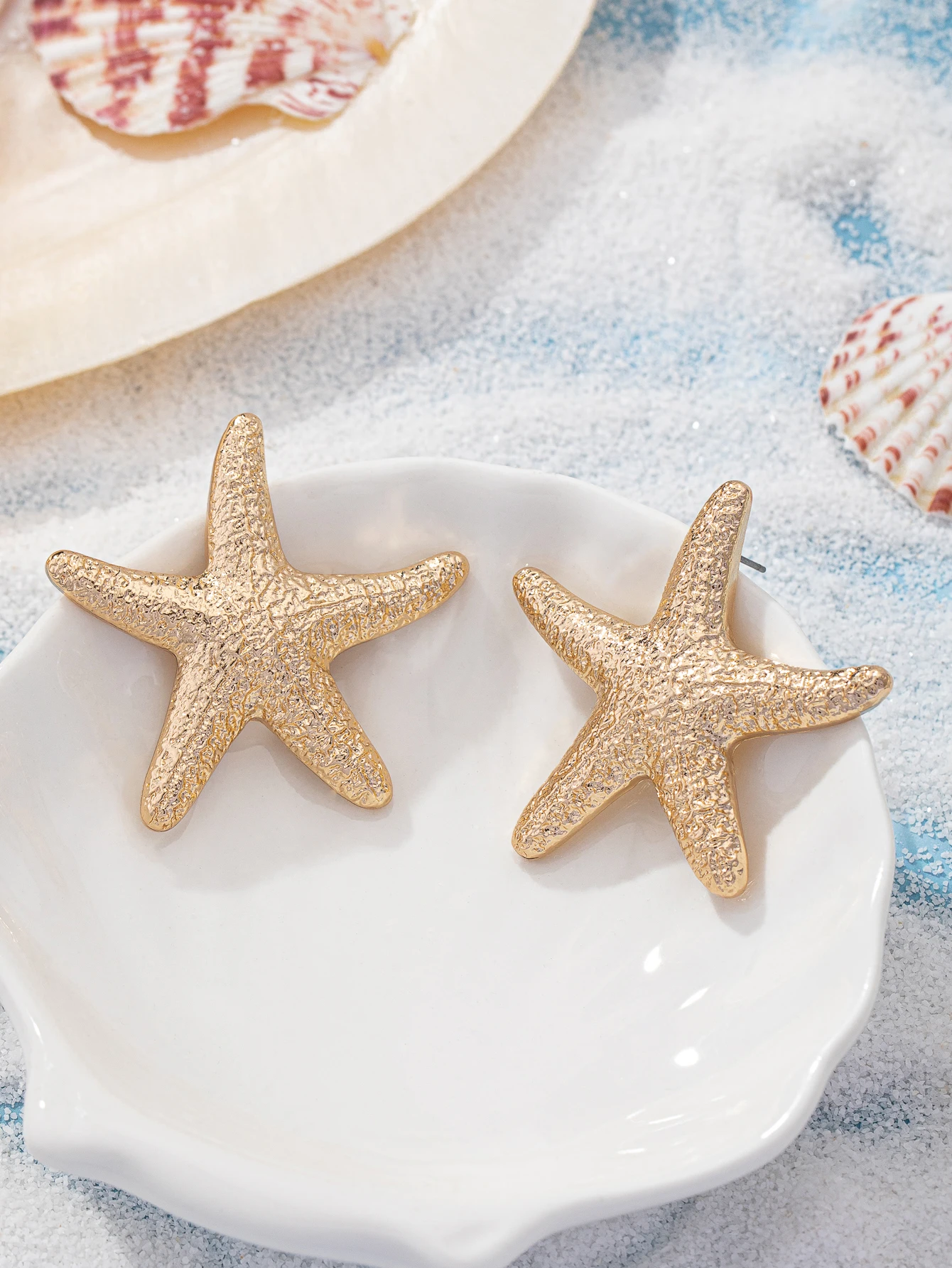 1 pair of summer Sea Tie classic ins Wind starfish stud earrings