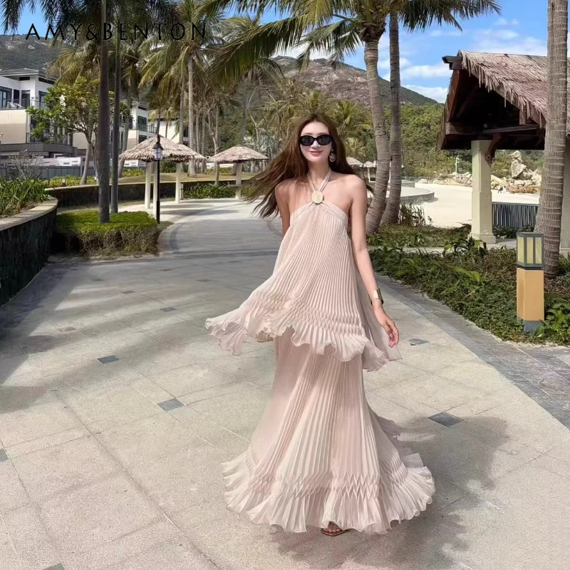 

French Design Gentle Halter Women's Dress 2026 Summer New Sweet Vacation Dating Temperament Elegant Pleated Long Dresses Ladies