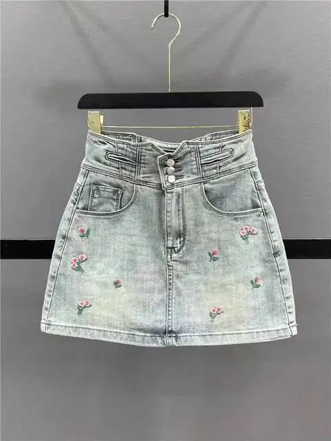 

Heavy Industry Flower Embroidered Denim Skirt for Women in Summer New High-waisted Slim Hot Girl A-line Hip Short Skirt
