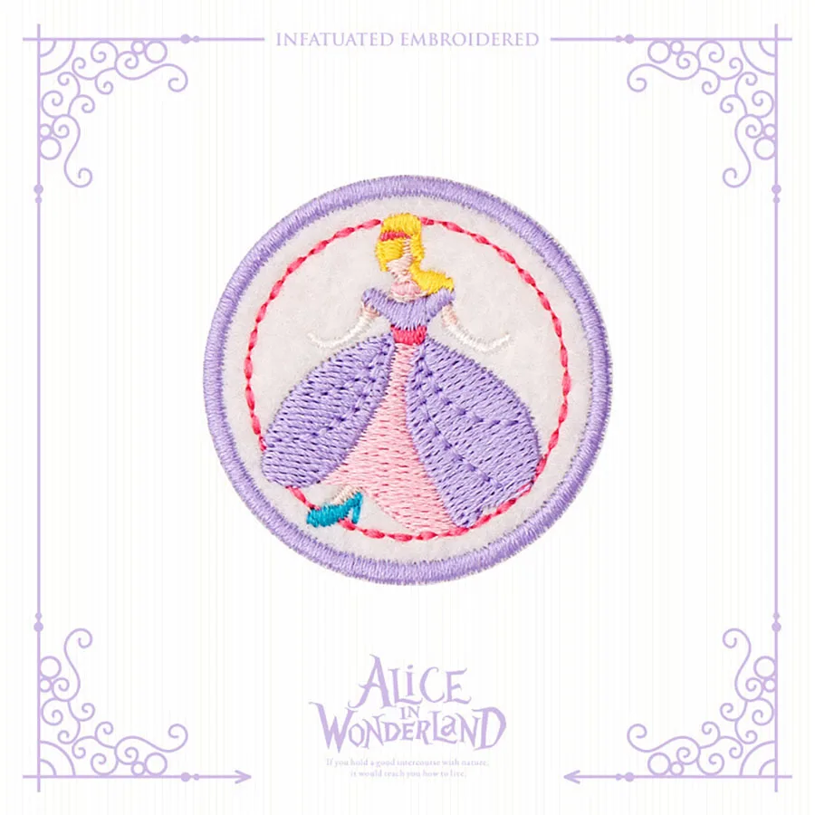 Naklejki na ubrania, ozdobne łaty, modne samoprzylepne łaty, 1 szt. Alice Wonderland