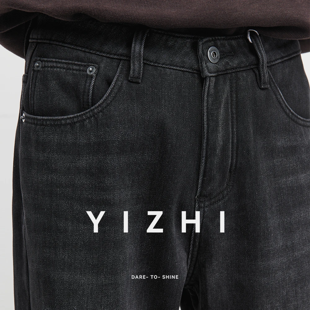 Fashion Men's Velvet Warm Straight Jeans 2025 Autumn And Winter New American Retro Washed Letter Stamped Casual Trousers