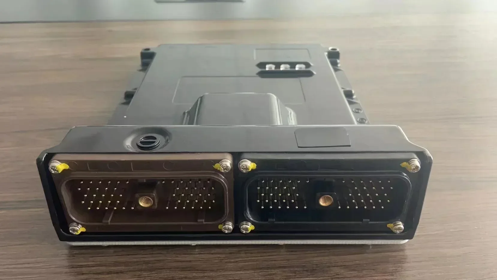 อะไหล่เครื่องจักรก่อสร้าง E320D ECU ECM คอนโทรลเลอร์ 2218874 สำหรับรถขุด CAT E320D คอนโทรลเลอร์ไฮดรอลิก 3668821